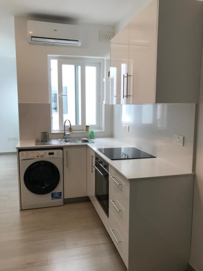 The Three Trees Apartments Sliema Luaran gambar