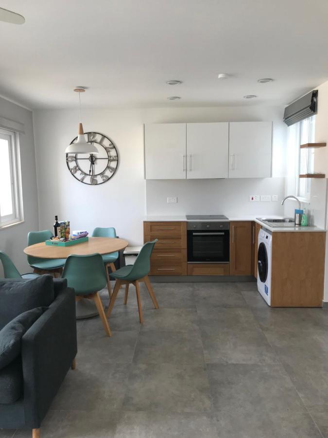 The Three Trees Apartments Sliema Luaran gambar
