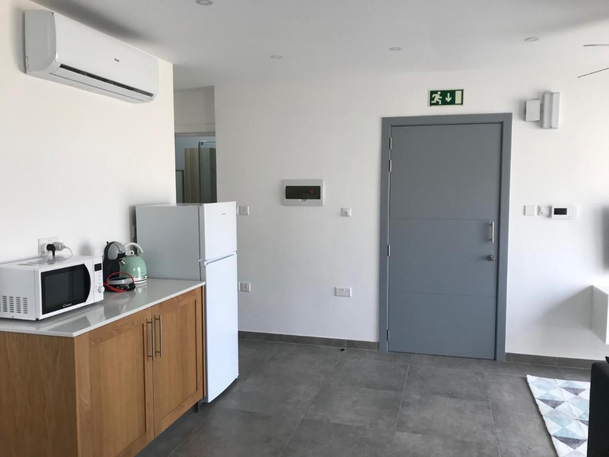 The Three Trees Apartments Sliema Luaran gambar
