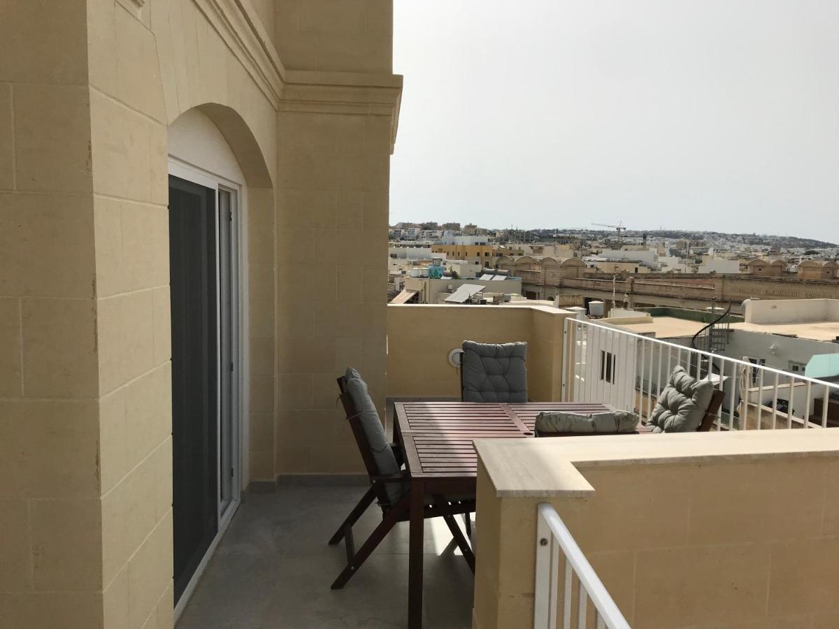 The Three Trees Apartments Sliema Luaran gambar