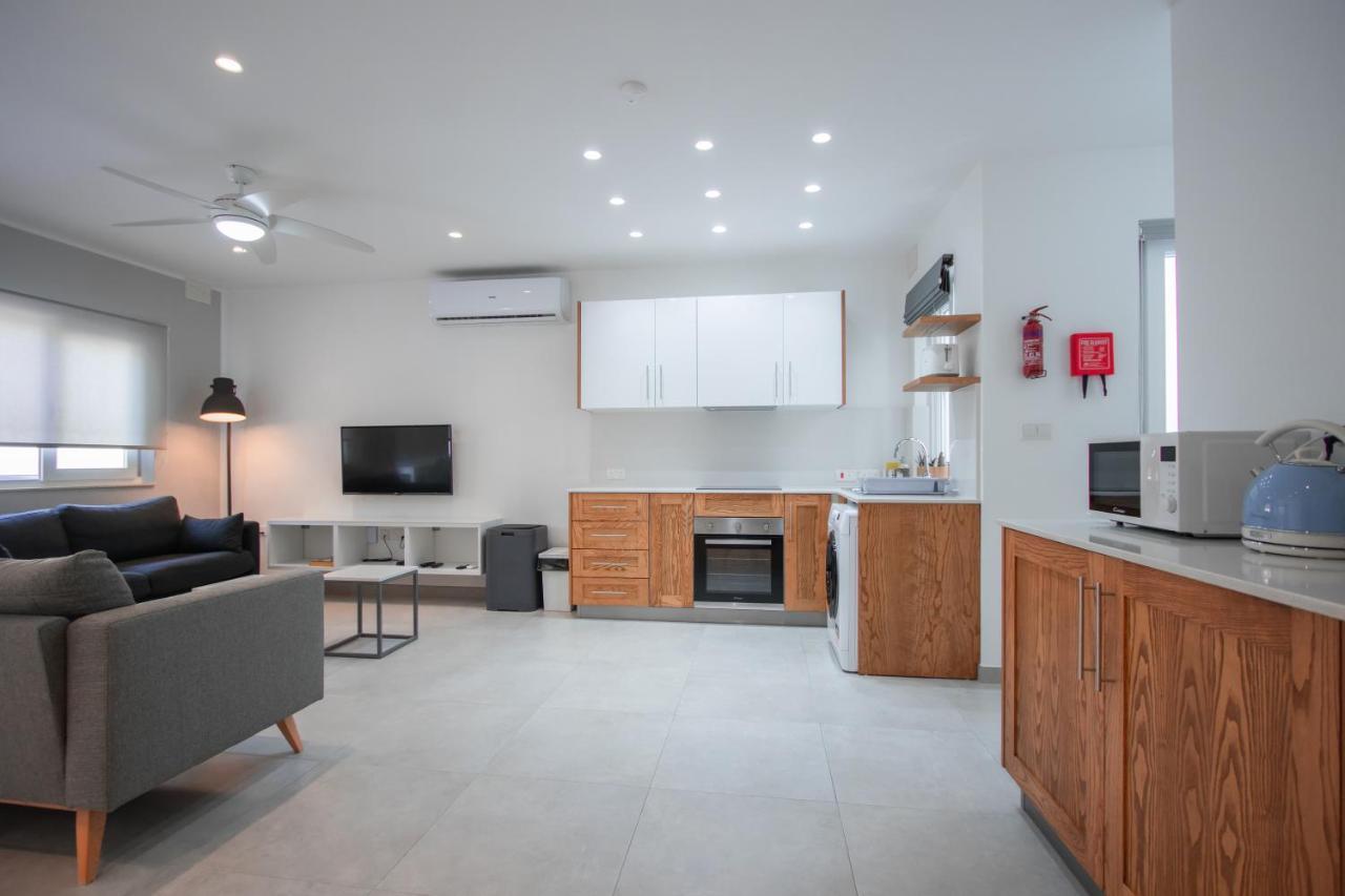 The Three Trees Apartments Sliema Luaran gambar