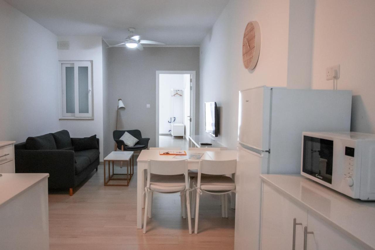 The Three Trees Apartments Sliema Luaran gambar